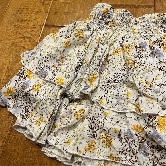 Forever 21 Yellow Flowy Floral Mini Skirt - Picture 3 of 7
